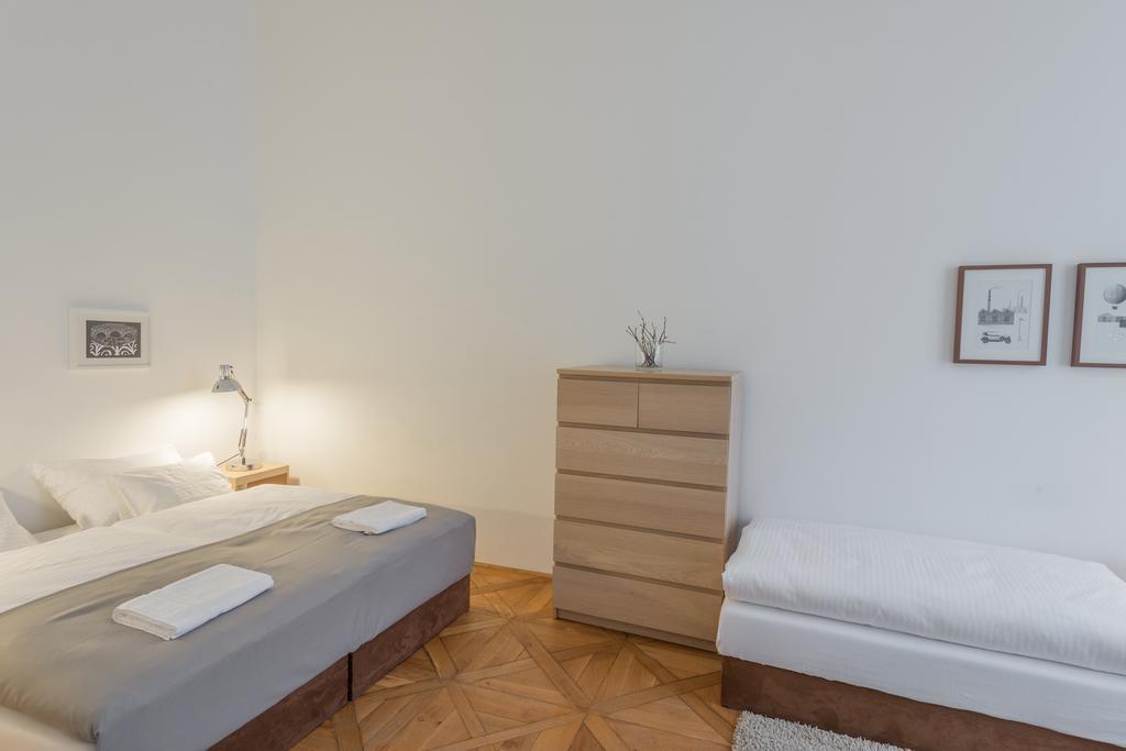 Vladislav Centre Apartment *