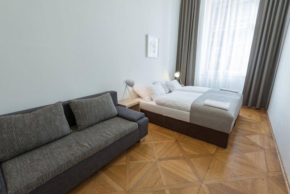 Vladislav Centre Apartment