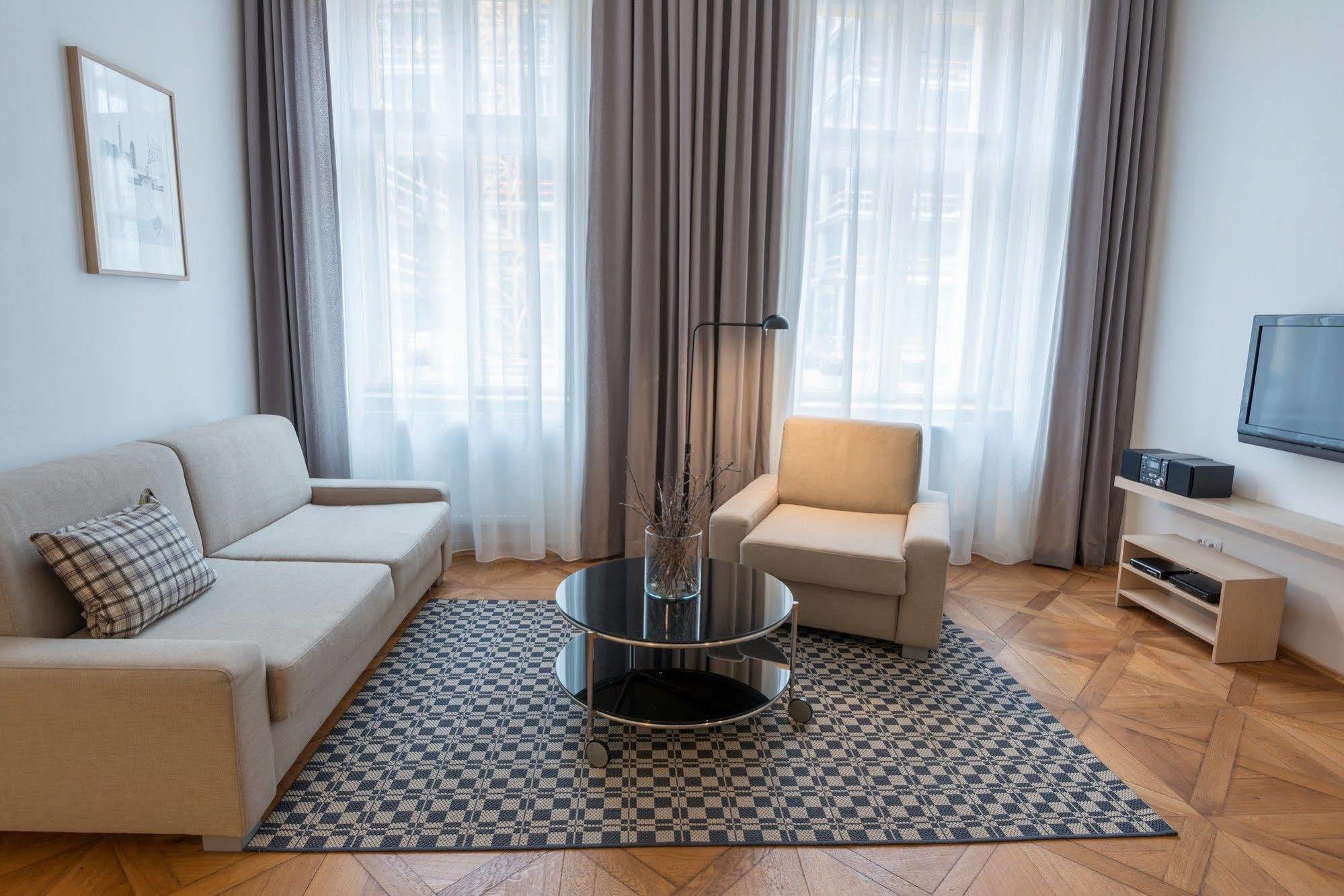 Apartment Vladislav Centre *